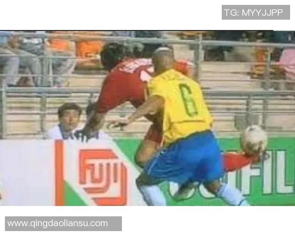 当明星偶遇足球球星该如何应对与互动让人不尴尬又不失礼貌